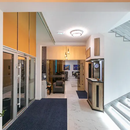 Hotel River Stari Banovci